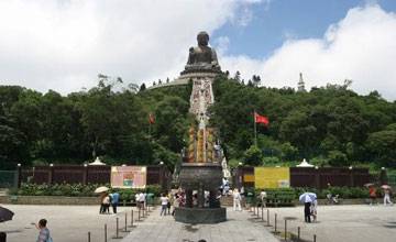 populer-Tian-Tan-Buddha